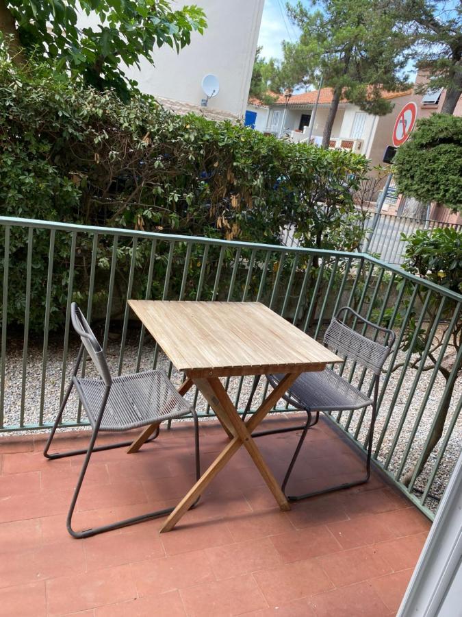 Les Pieds Dans Le Sable Apartment Argeles-sur-Mer Exterior photo
